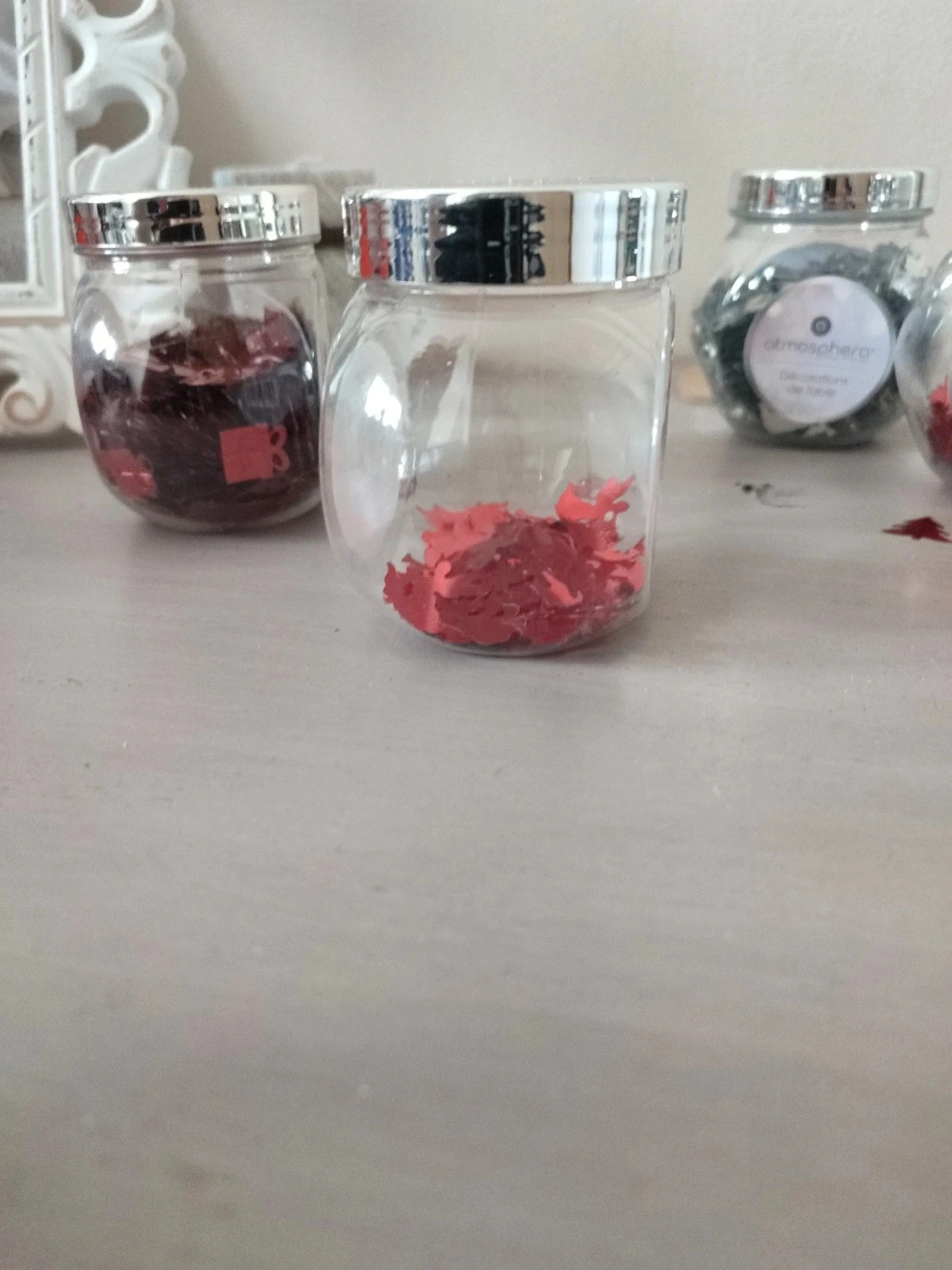 Christmas confetti table decor – photo 4